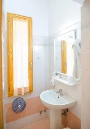 Classic Üç Kişilik Oda, Şehir Manzaralı