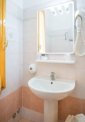 Classic Üç Kişilik Oda, Şehir Manzaralı