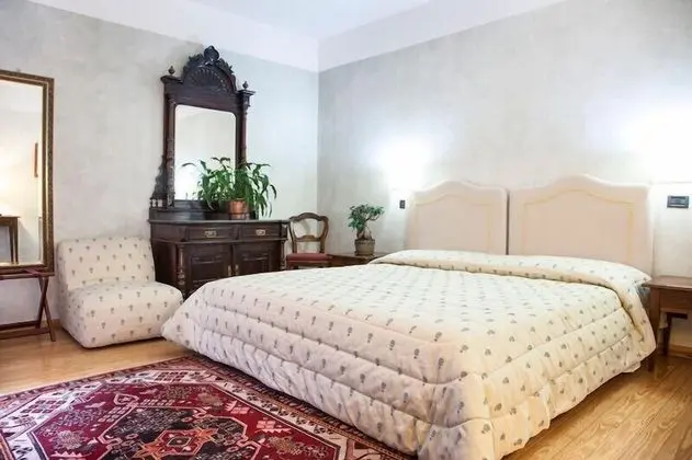 Tek Büyük veya İki Ayrı Yataklı Oda