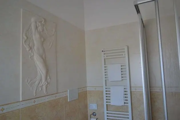 Tek Büyük Yataklı Oda, 1 Büyük (Queen) Boy Yatak