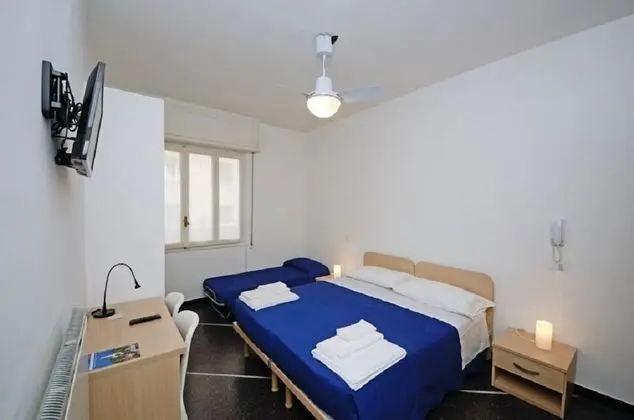 Üç Kişilik Oda