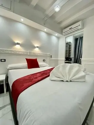 Economy Tek Büyük Yataklı Oda