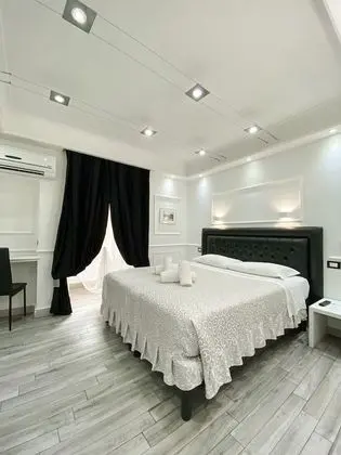 Superior Tek Büyük Yataklı Oda