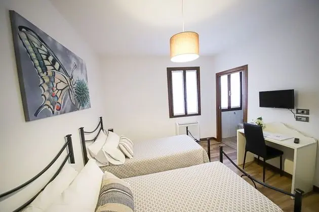 Superior Tek Büyük veya İki Ayrı Yataklı Oda, Engellilere Uygun