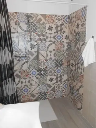 Superior Tek Büyük veya İki Ayrı Yataklı Oda, Engellilere Uygun