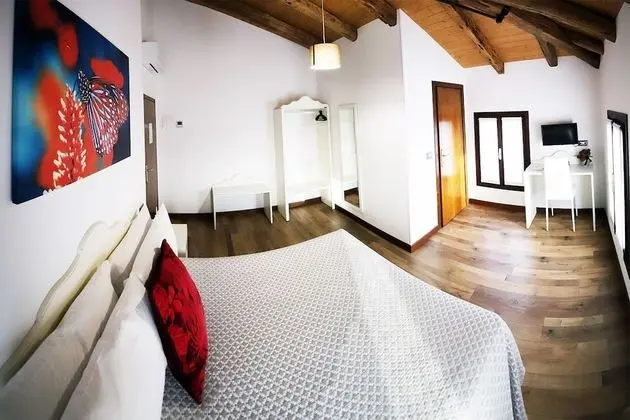 Superior Tek Büyük Yataklı Oda