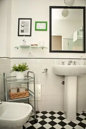 Tek Büyük veya İki Ayrı Yataklı Oda