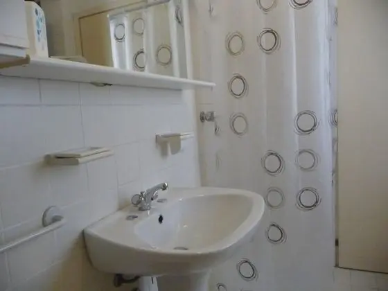 Classic Büyük Yataklı Tek Kişilik Oda