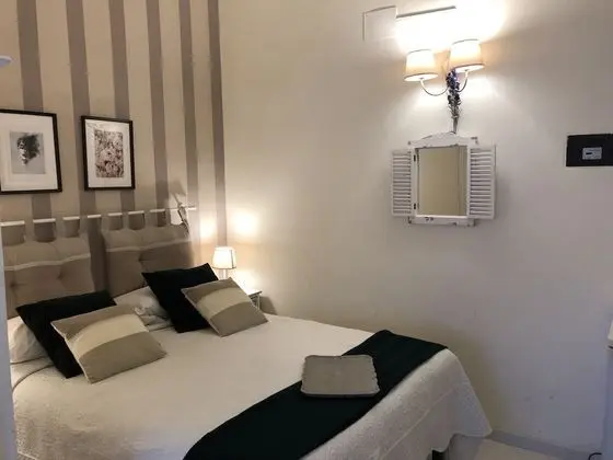 Economy Tek Büyük Yataklı Oda, 1 Çift Kişilik Yatak