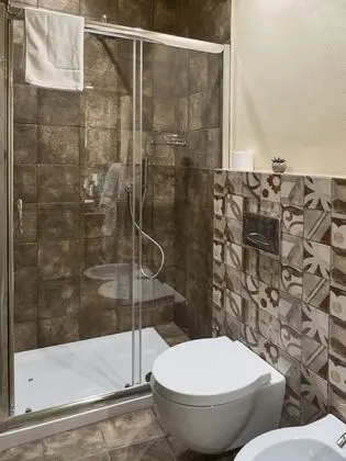 Tek Büyük Yataklı Oda, Teras