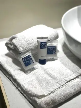 Tek Kişilik Oda, Ortak Banyo