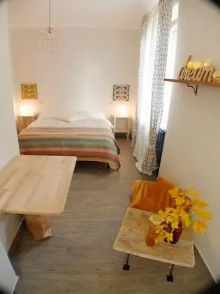 Deluxe Tek Büyük Yataklı Oda, 1 Çift Kişilik Yatak, Şehir Manzaralı