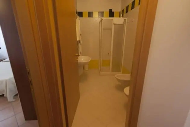 Superior Oda, Bahçe Manzaralı (Doppia Superior - 2 single beds)