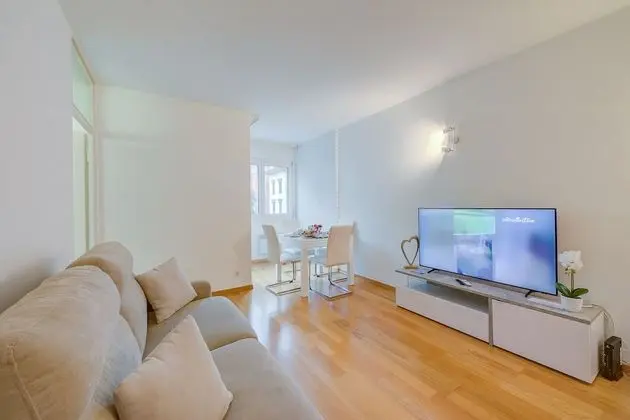 Family Apart Daire, 1 Çift Kişilik Yatak ve Çekyat (Locarno Best Place)