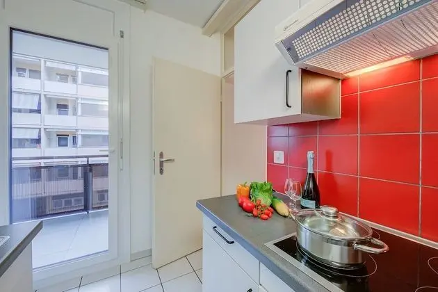 Family Apart Daire, 1 Çift Kişilik Yatak ve Çekyat (Locarno Best Place)