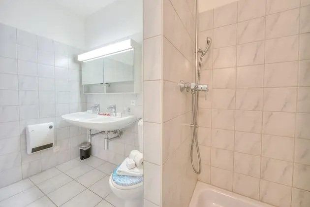 Family Apart Daire, 1 Çift Kişilik Yatak ve Çekyat (Locarno Best Place)