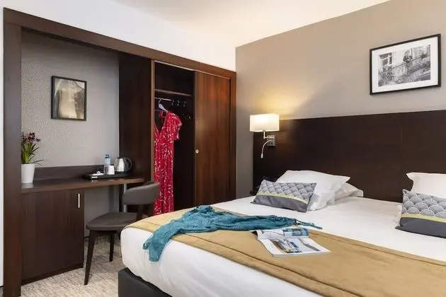 Deluxe Tek Büyük Yataklı Oda