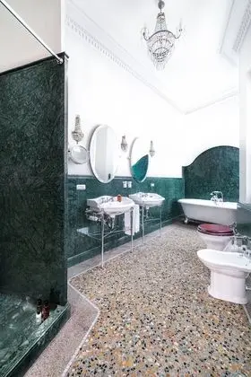 Süit, Bahçe Manzaralı