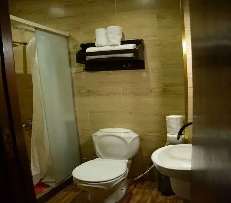 Deluxe Üç Kişilik Oda