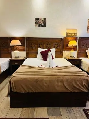 Deluxe Üç Kişilik Oda