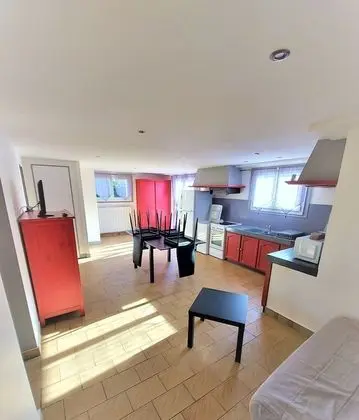 Apart Daire, Banyolu/Duşlu, Bahçe Manzaralı