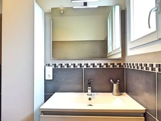 Family Apart Daire, Banyolu/Duşlu, Bahçe Manzaralı