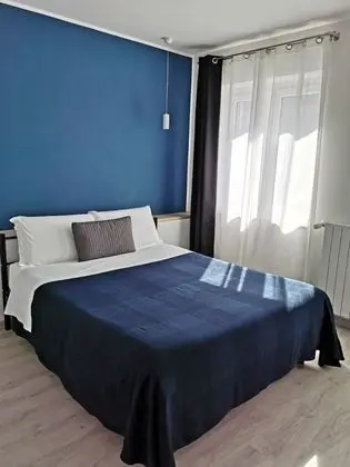 Tek Büyük Yataklı Oda, Banyolu/Duşlu