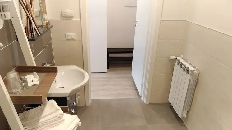 Tek Büyük Yataklı Oda, Banyolu/Duşlu