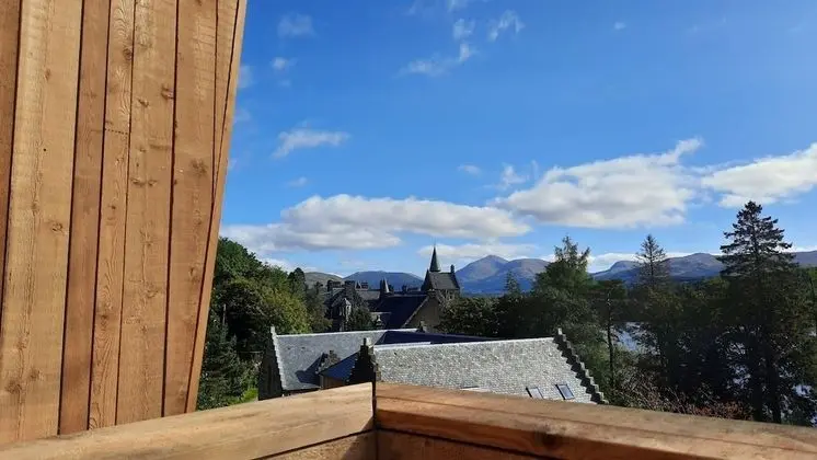 Kulübe (Red Squirrels Rest)