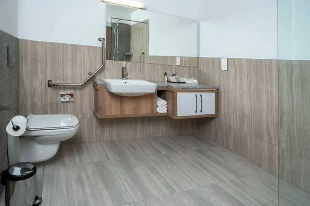 Luxury Tek Büyük Yataklı Oda