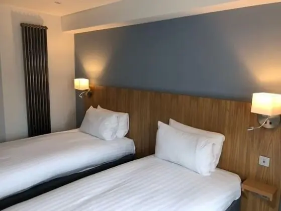 Deluxe Dört Kişilik Oda