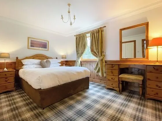 Dağ Evi, 3 Yatak Odası, Sıcak Su Havuzu (Montrose)