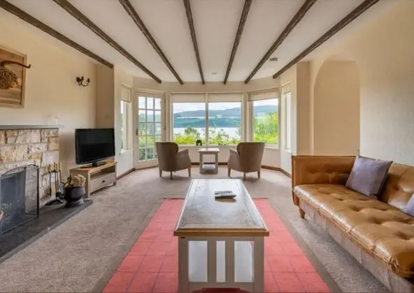 Kır Evi, 2 Yatak Odası, Göl Manzaralı