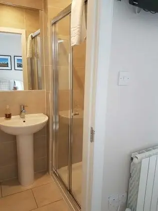 Tek Büyük Yataklı Oda (Small)