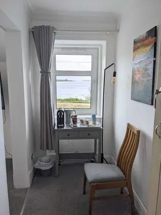 Premium Tek Büyük Yataklı Oda