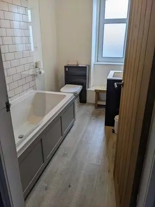 Premium Tek Büyük Yataklı Oda