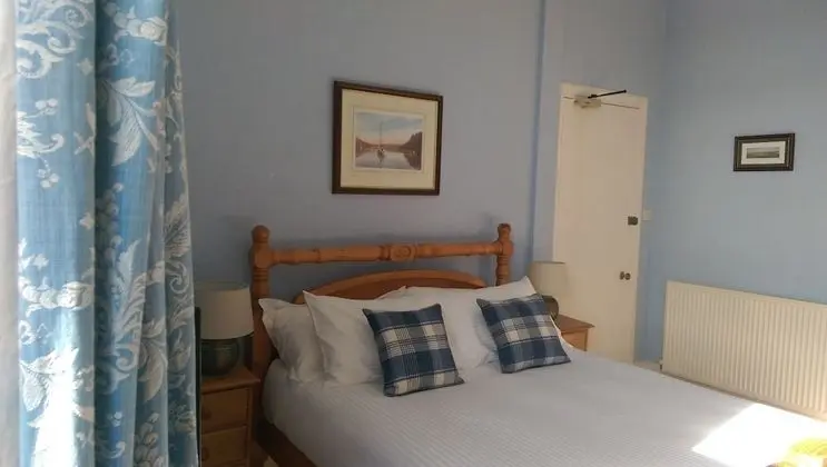 Deluxe Tek Büyük Yataklı Oda, Banyolu/Duşlu (The Kennedy Room)