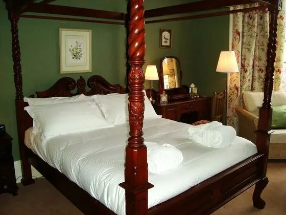 Superior Tek Büyük Yataklı Oda, Banyolu/Duşlu (The Cunningham Room Four Poster)
