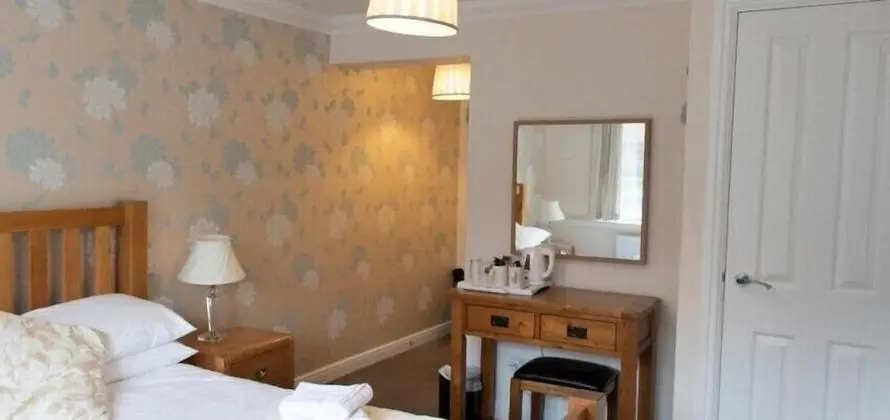 Tek Büyük Yataklı Oda