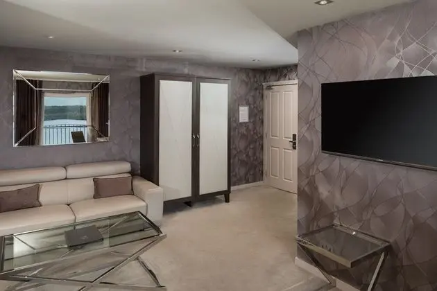 Luxury Süit, Bahçe Manzaralı