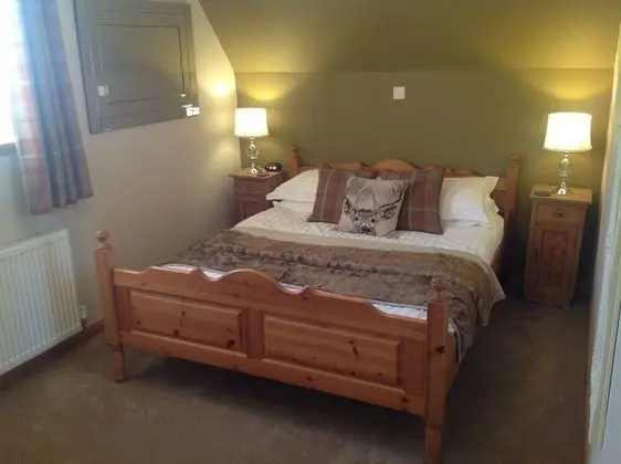 Deluxe Tek Büyük Yataklı Oda, Göl Manzaralı (Room 2)