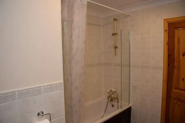 Deluxe Tek Büyük Yataklı Oda, Göl Manzaralı (Room 2)