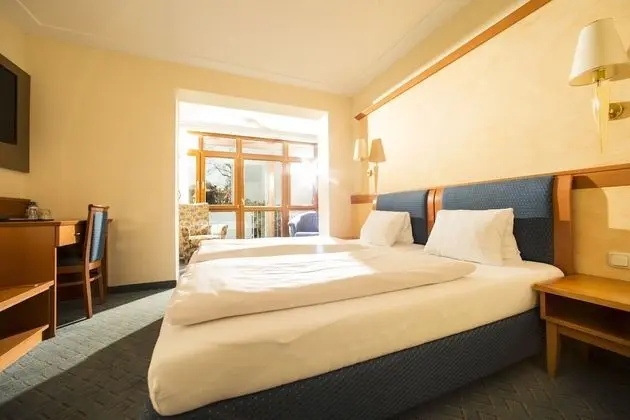 Comfort Tek Büyük Yataklı Oda