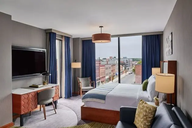 Deluxe Oda, 1 En Büyük (King) Boy Yatak ve Çekyat