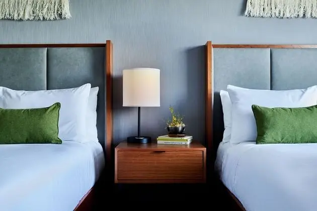 Standard Oda, 2 Büyük (Queen) Boy Yatak