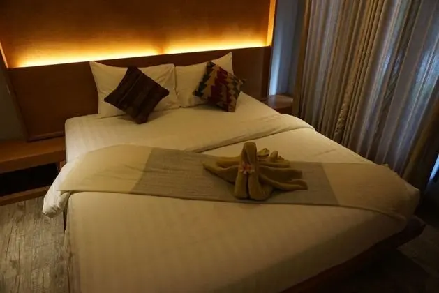 Deluxe Tek Büyük Yataklı Oda, Balkon