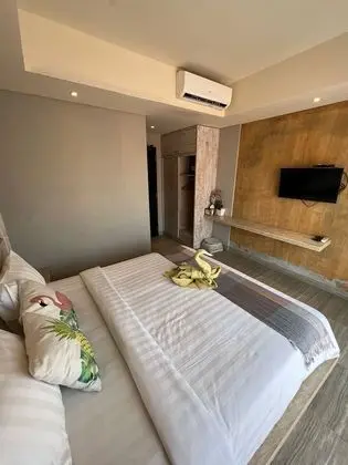 Deluxe Tek Büyük Yataklı Oda, Balkon