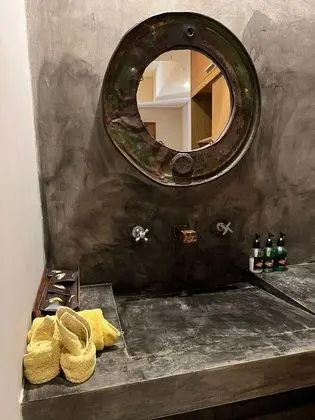 Deluxe Tek Büyük Yataklı Oda, Havuz Kullanımı