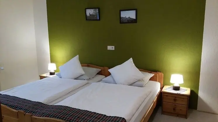 Tek Büyük Yataklı Oda, Sigara İçilmez