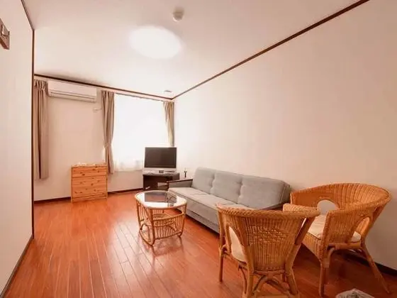 Üç Kişilik Oda, 3 Tek Kişilik Yatak, Ortak Banyo
